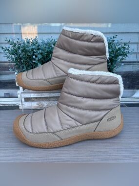 KEEN Women's Howser Fold Down Boots Size 10.5